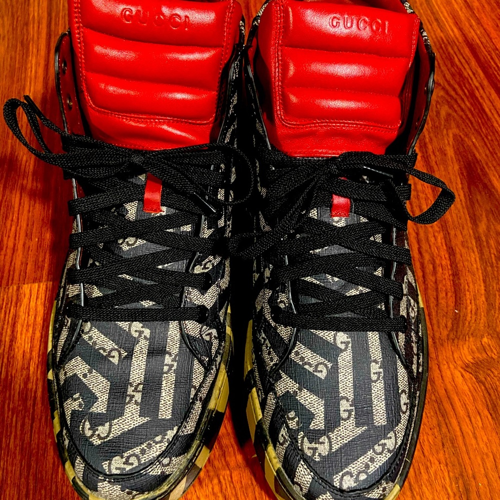 Gucci GG Caleido canvas hightoP sneakers.